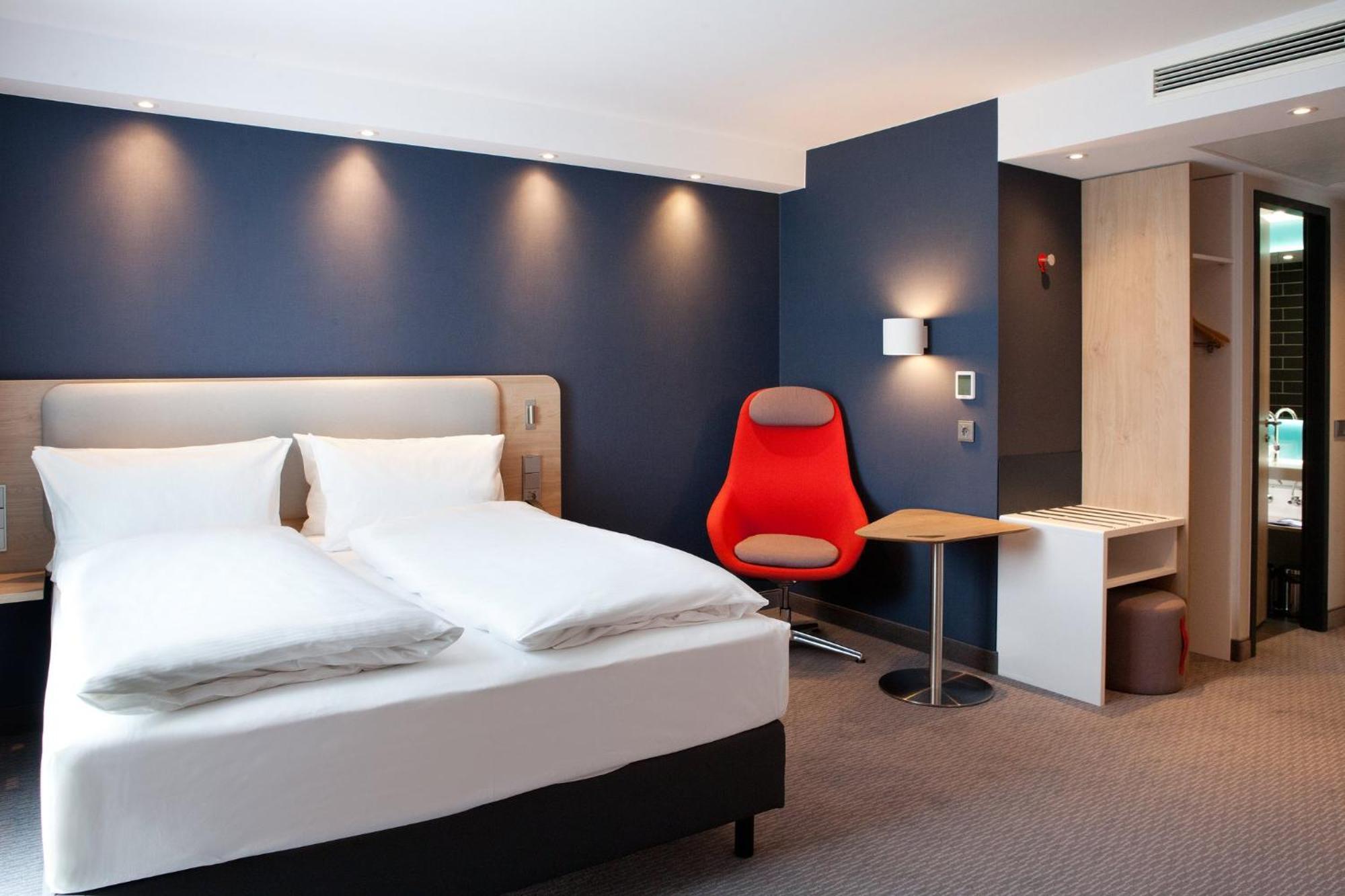 Holiday Inn Express Munich - Olching, An Ihg Hotel Ngoại thất bức ảnh